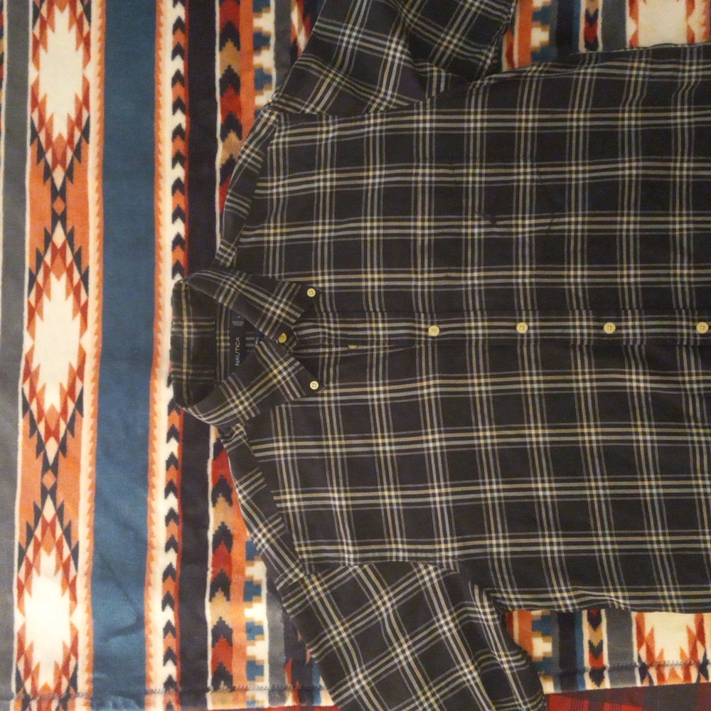 Nautica long sleeve button up shirt L